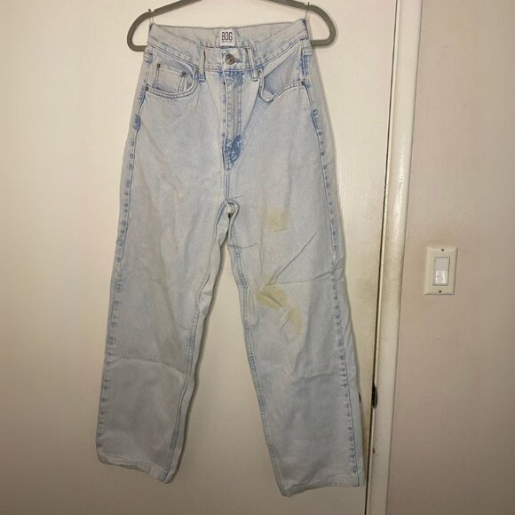 BDG Urban Outfitters High-Rise Baggy Jeans Light Wash Size 28 - Picture 1 of 1